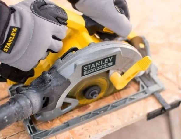 Jaka pilarka tarczowa - wybierz najlepszy model dla siebie i uniknij błędów